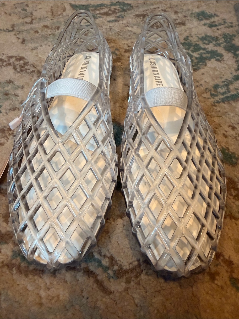 CUSHIONAIRE Siesta Clear Jelly Lattice Ballet Flats Size 7